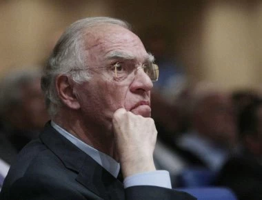 Β.Λεβέντης: «Δεν αποκλείω εκλογές τον Απρίλιο με τα ρουσφετάκια που φέρνουν στη Βουλή»